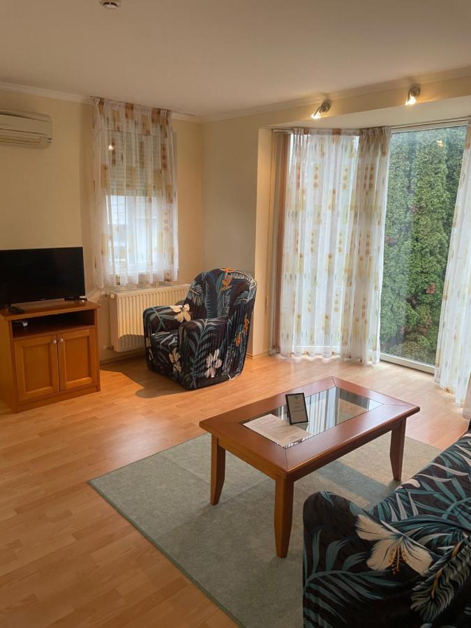 Garda Wellness Apartmanhaz Хевіз Екстер'єр фото