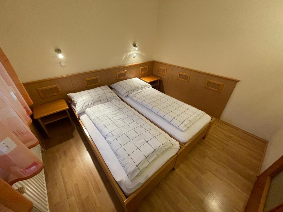 Garda Wellness Apartmanhaz Хевіз Екстер'єр фото