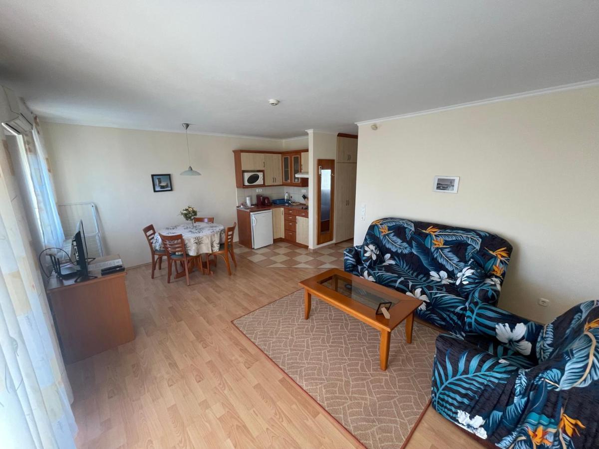 Garda Wellness Apartmanhaz Хевіз Екстер'єр фото
