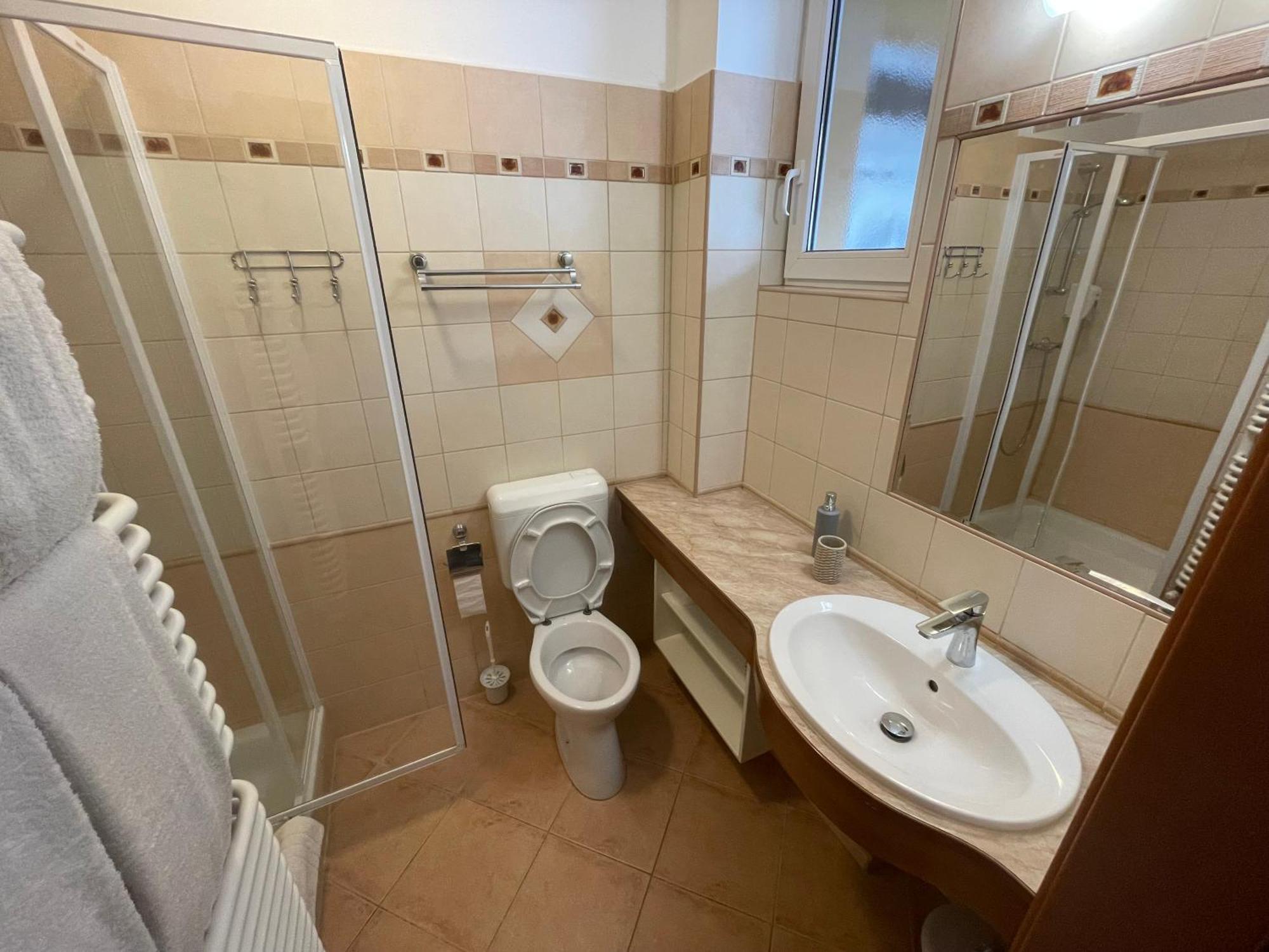 Garda Wellness Apartmanhaz Хевіз Номер фото